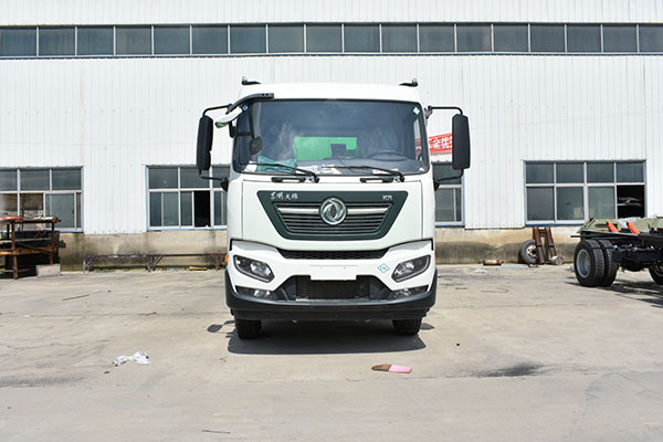 KY开元集团吸泥吸水滚扫式洗地车